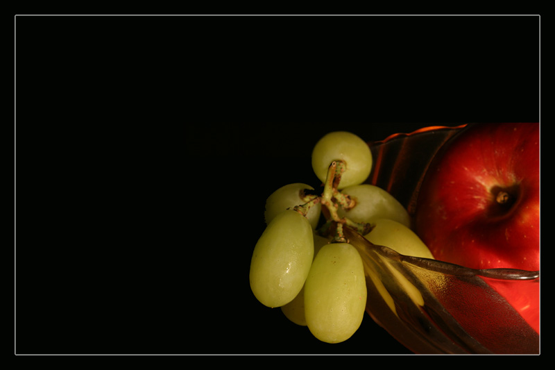 photo "balans between red and black" tags: still life, 