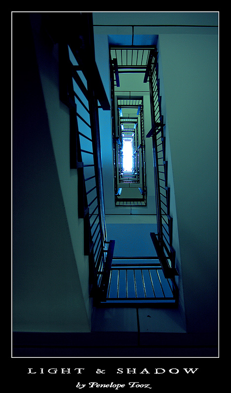 photo "Light & Shadow. Stairway Nr. VI" tags: architecture, landscape, 