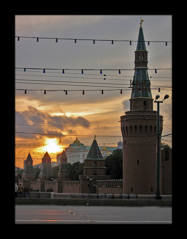 photo "Ghosts of the bridge" tags: architecture, landscape, sunset