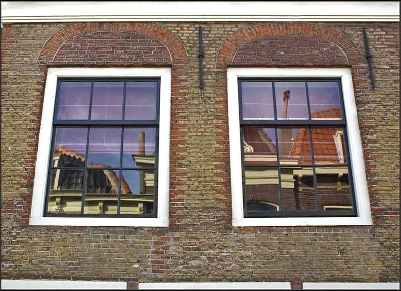 photo "Brielle windows" tags: architecture, travel, landscape, Europe