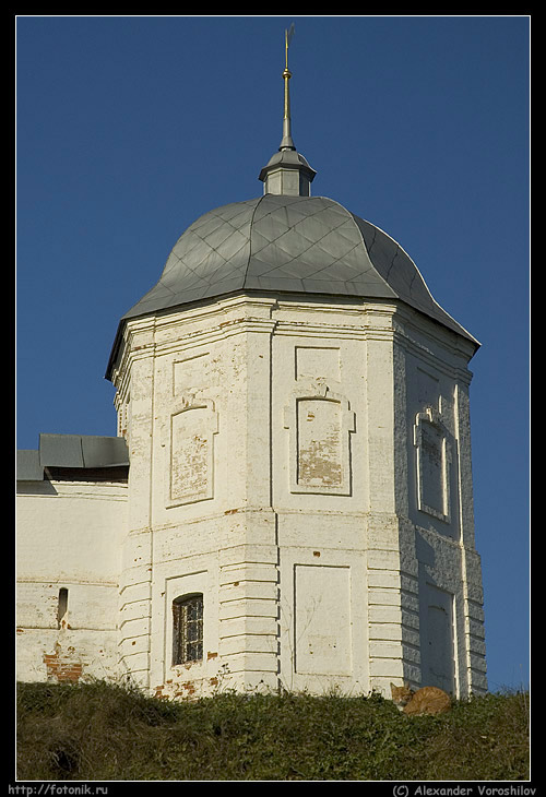 photo "Watchman" tags: travel, misc., Europe