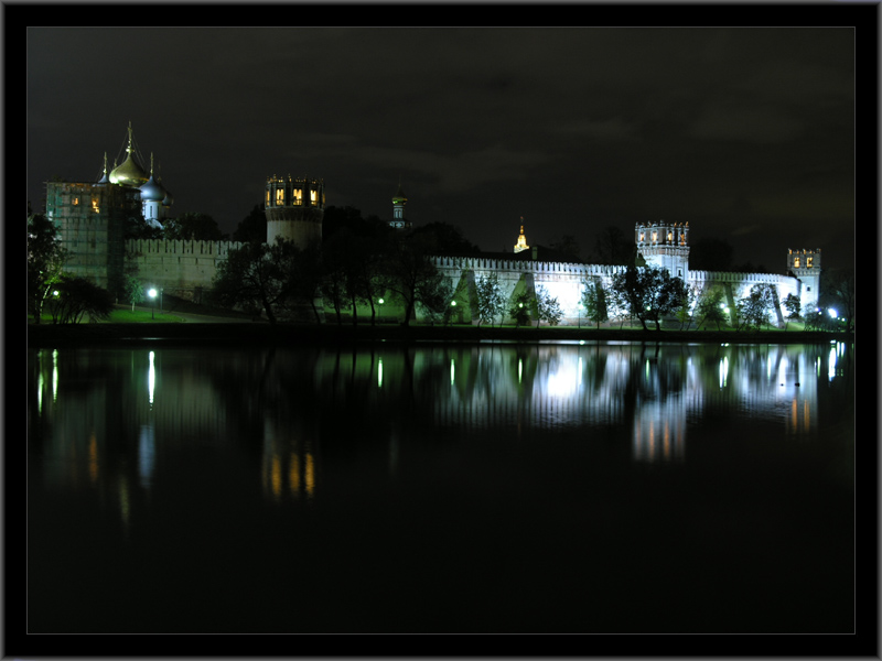 photo "Novodevichy at night" tags: landscape, architecture, night