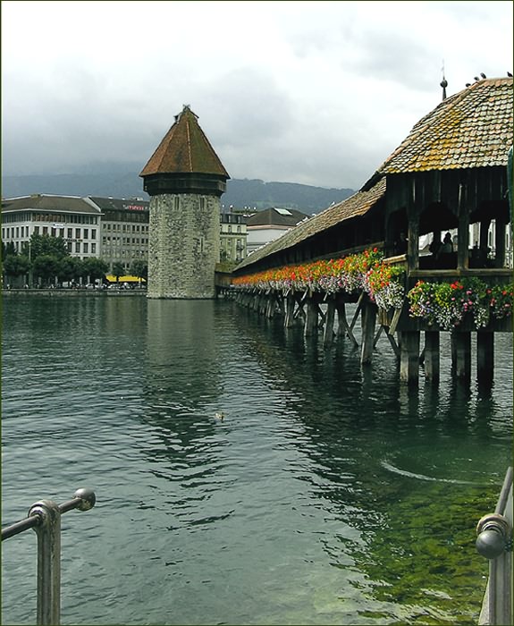 photo "Foot-bridge across the river" tags: architecture, travel, landscape, Europe