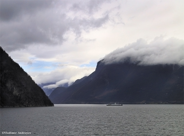 photo "Norway, Fiord" tags: misc., 