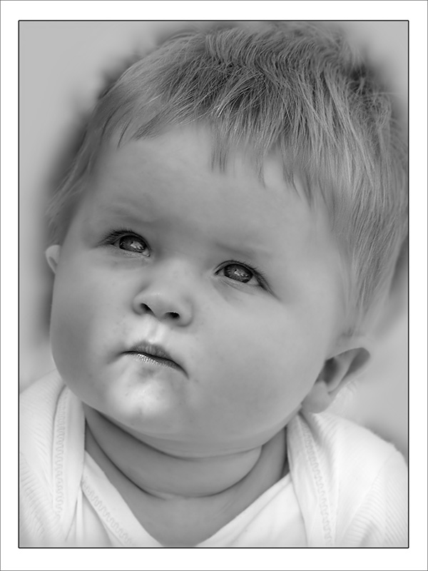 photo "A little philosopher" tags: black&white, portrait, children