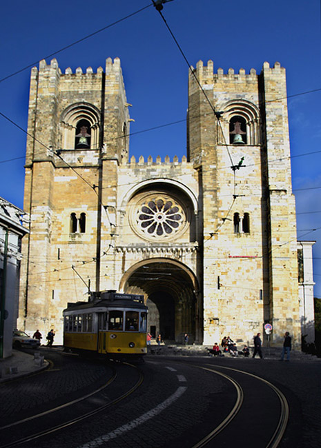 фото ""Old streets of Lisbon" # 18" метки: разное, 