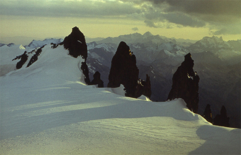 фото "Одинокие скалы" метки: пейзаж, горы