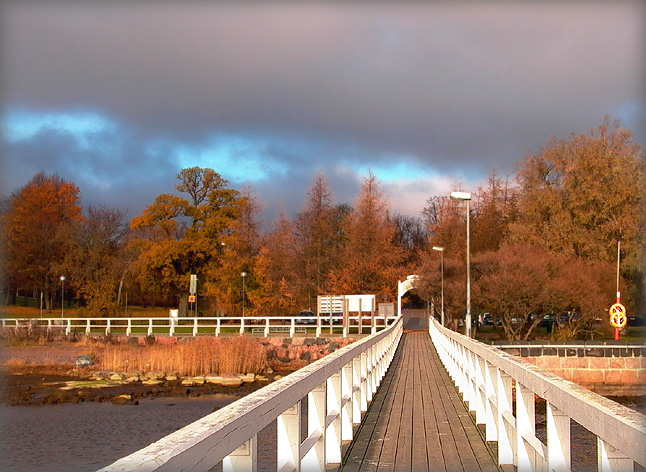 photo "The same pier, another view :)" tags: landscape, autumn