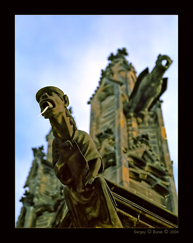 photo "Gothic drainpipe" tags: architecture, travel, landscape, Europe