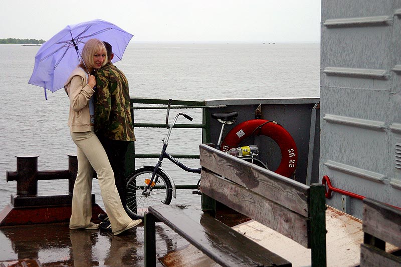 photo "Love on a ferry" tags: genre, 