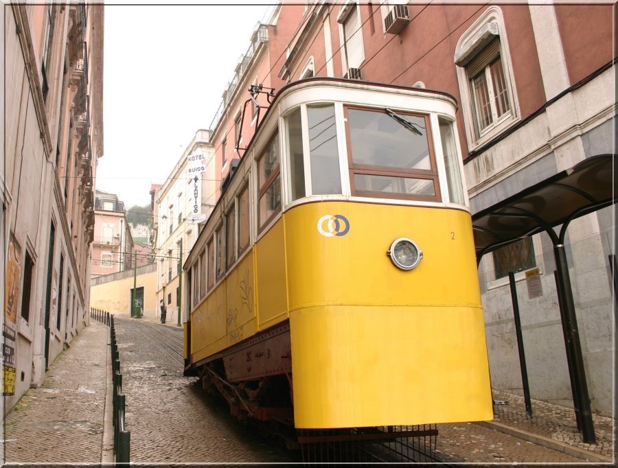 photo "Elevador da Gloria" tags: architecture, landscape, 