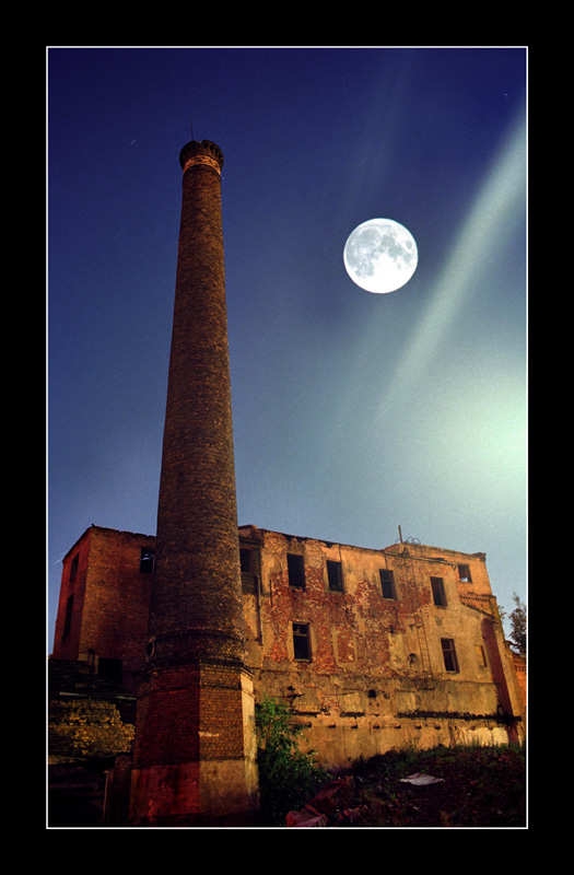 photo "Urban castle" tags: architecture, landscape, 