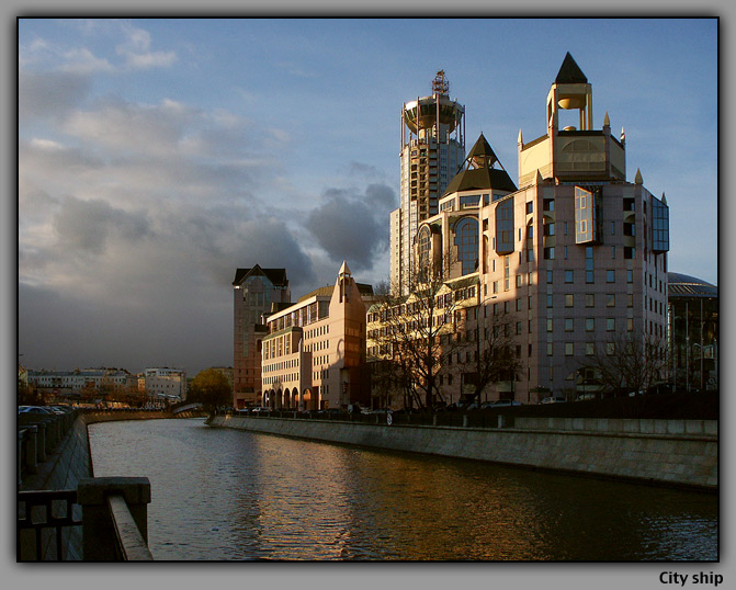 фото "City ship" метки: архитектура, пейзаж, 