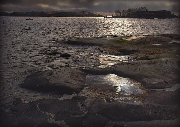 photo "Depression..." tags: landscape, water