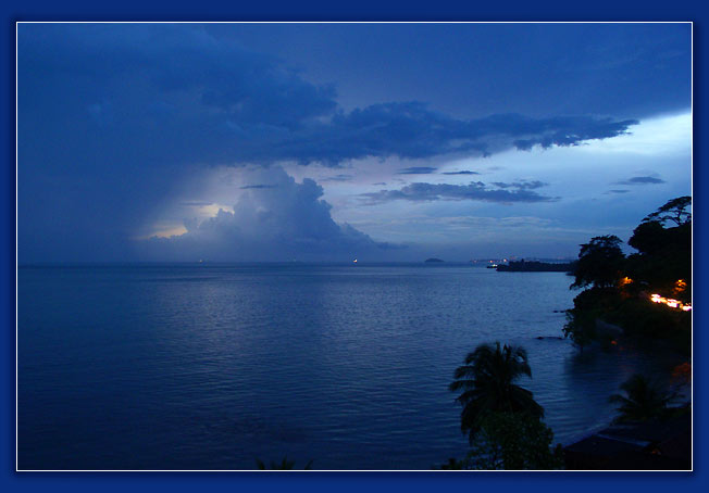 photo "in ocean..." tags: landscape, clouds, water