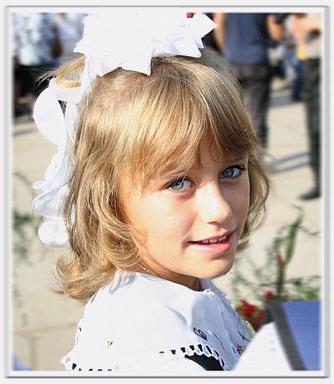 photo "The schoolgirl" tags: portrait, children