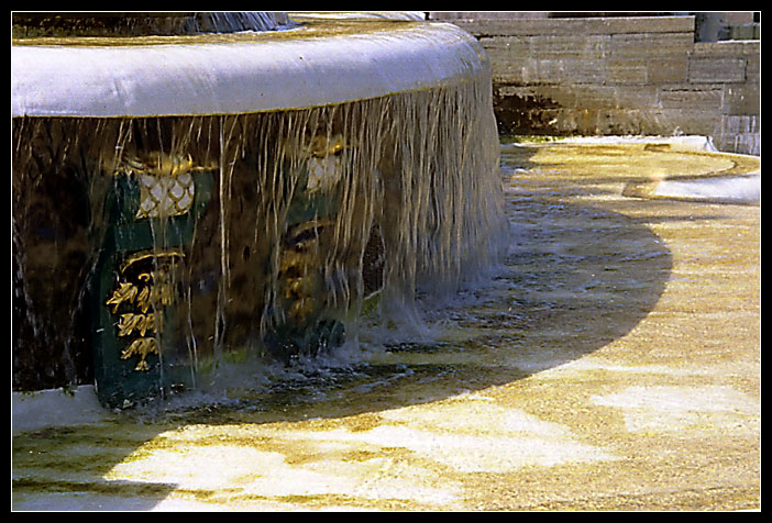 photo "Golden water" tags: architecture, landscape, 