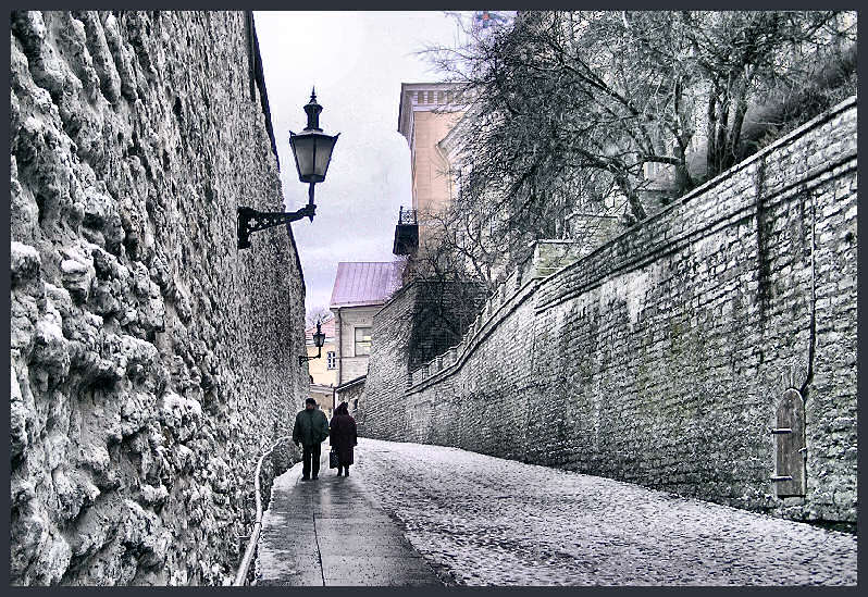 фото "одна из улочек старого Таллина" метки: путешествия, Европа