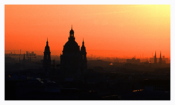 photo "Sunset in Budapest" tags: travel, Europe