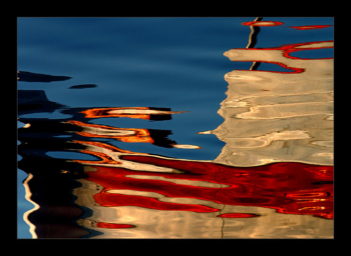 photo "Wave of reflections" tags: abstract, landscape, water