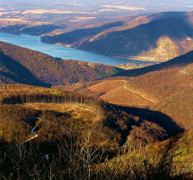 photo "Danubia" tags: landscape, mountains