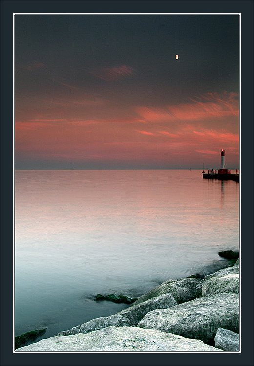 photo "Moonrise on the Bay" tags: landscape, autumn, water