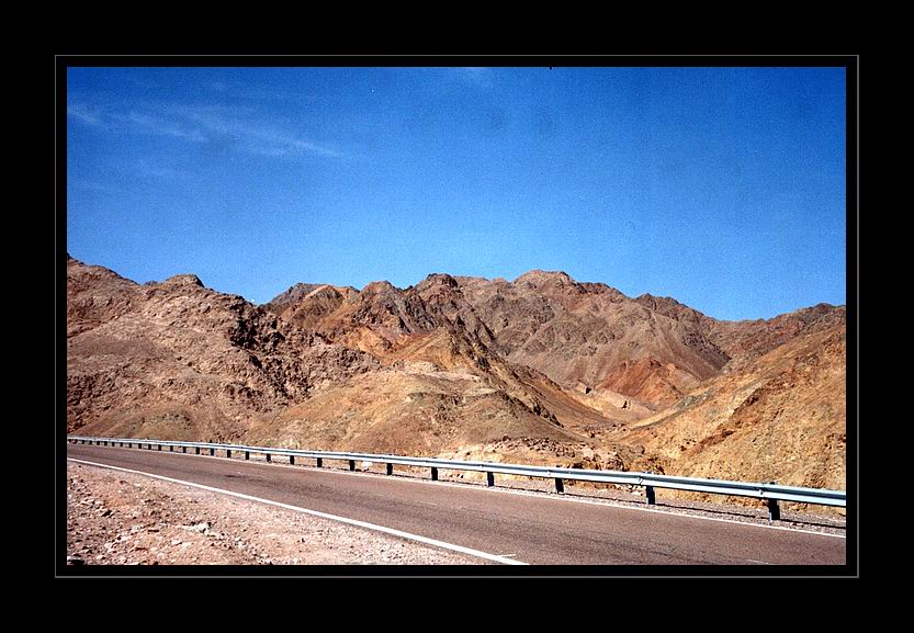 photo "La peninsula Sinay...Egypt...febrero...2002" tags: travel, landscape, Africa, mountains