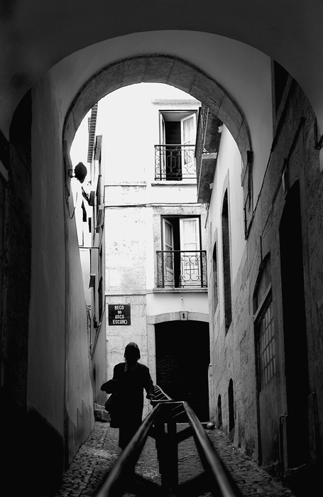 photo ""Old streets of Lisbon"#21" tags: misc., 