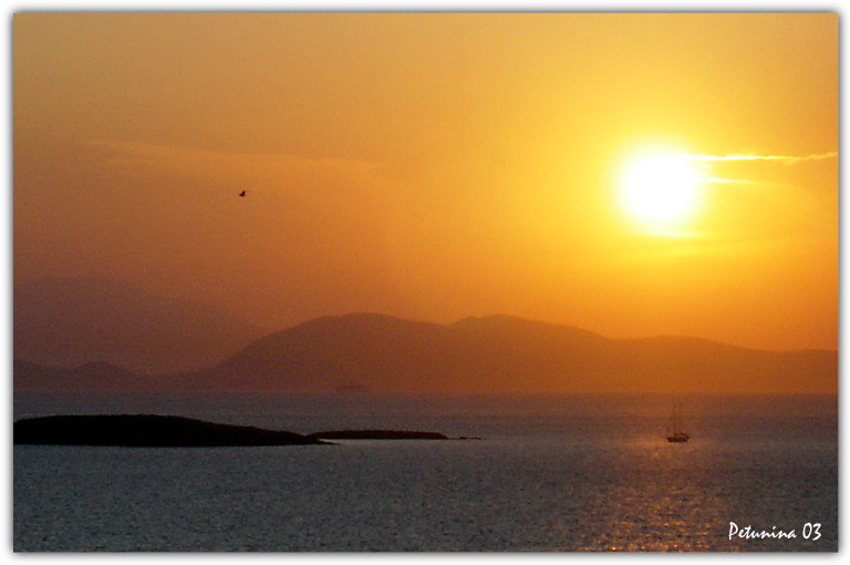 photo "Greek sunset" tags: travel, Europe