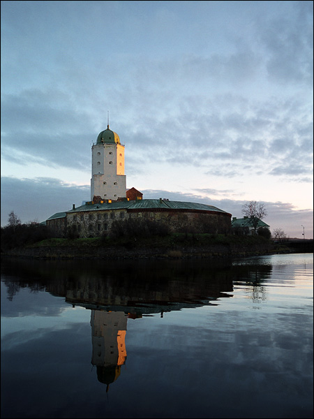photo "The Vyborg castle" tags: landscape, architecture, sunset