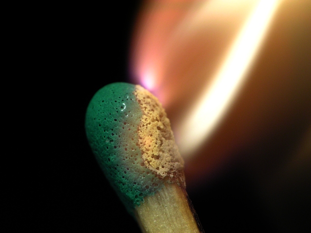 photo "FIRE!!!!" tags: macro and close-up, 