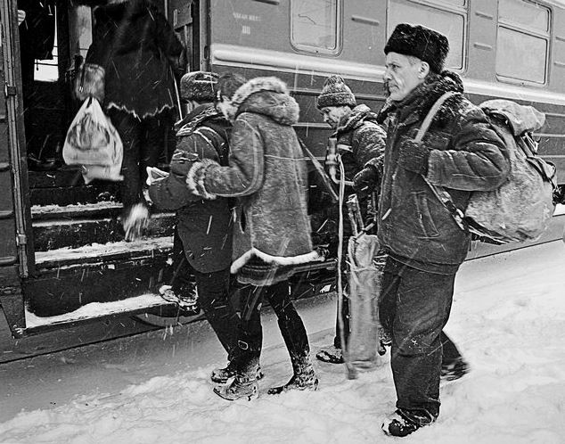 photo "rail way station" tags: genre, travel, 