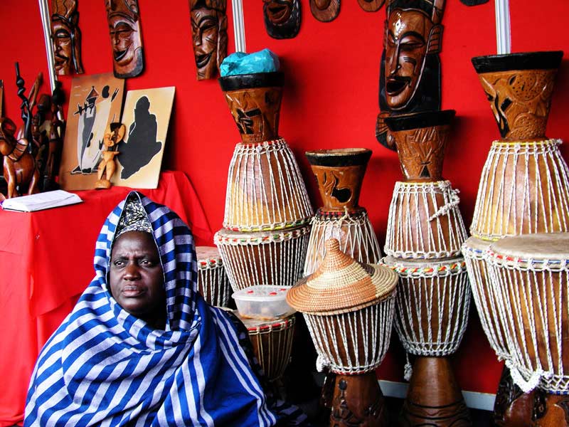 photo "Africa, so distant..." tags: portrait, still life, woman