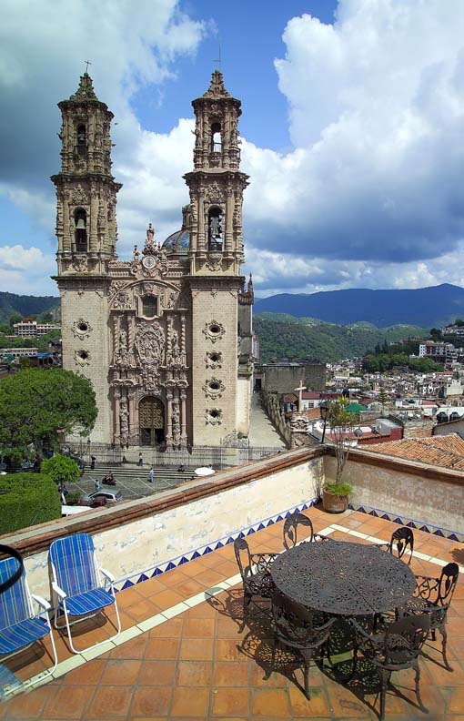 photo "mexican patio" tags: travel, architecture, landscape, North America