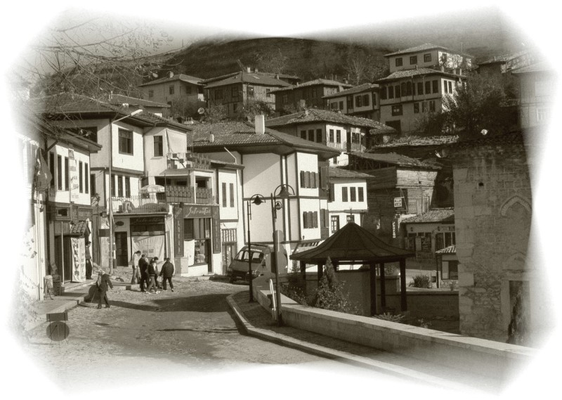 photo "Safranbolu" tags: architecture, black&white, landscape, 