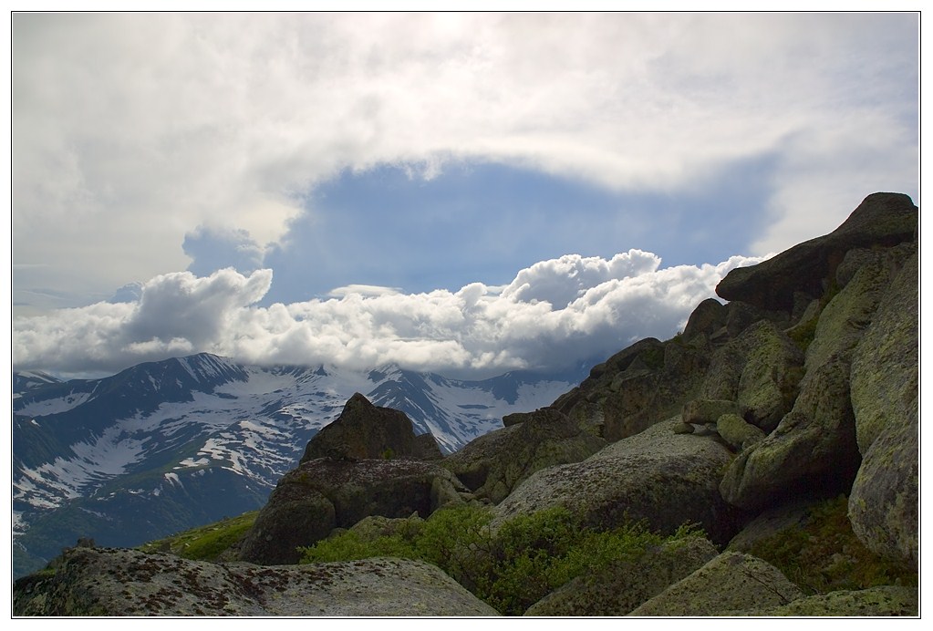 photo "Kuznetsky Alatau" tags: landscape, clouds, mountains