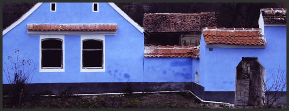 photo ""...in blue,also"" tags: misc., 