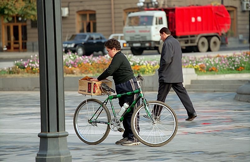 photo "One of workingdays of jung bussinesman..." tags: architecture, genre, landscape, 