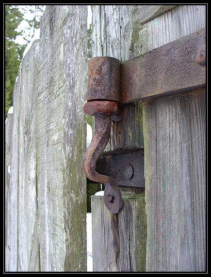 photo "Loop (series: "elements")" tags: landscape, technics, winter