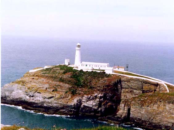 photo "South Stacks Lighthouse" tags: landscape, summer