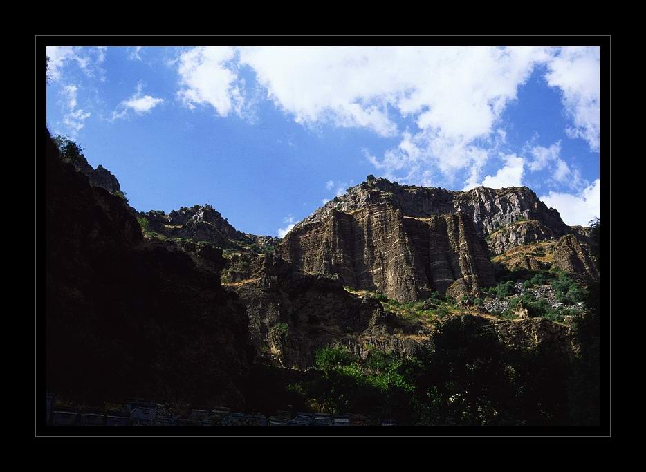 photo "Geghrard..." tags: landscape, mountains, summer