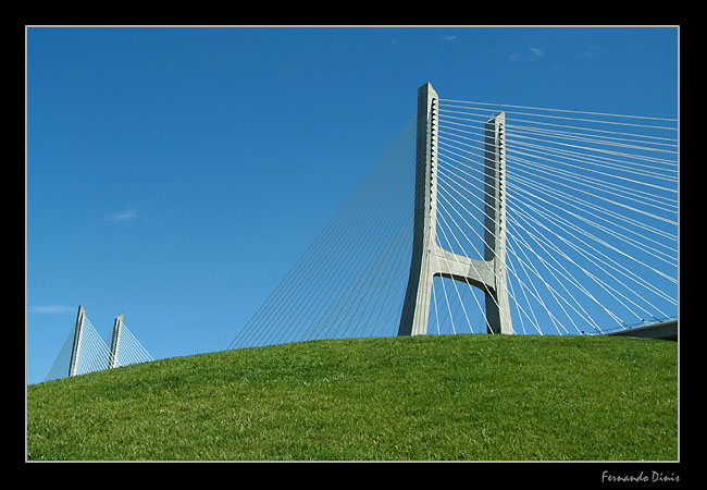 photo "Lines and grass" tags: architecture, landscape, 