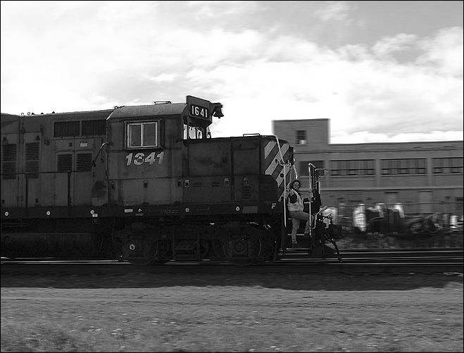 photo "Railroad princess." tags: black&white, genre, 