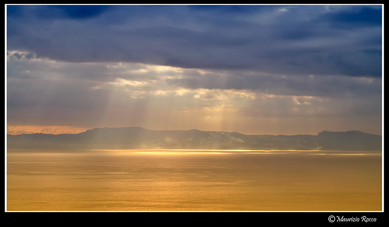 photo "Golden Rays." tags: misc., 