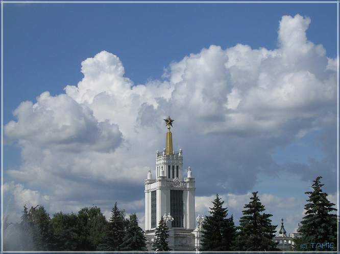 photo "Greatness of Moscow" tags: architecture, landscape, clouds