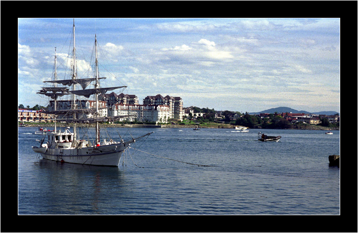 photo "Window view" tags: travel, landscape, North America, water