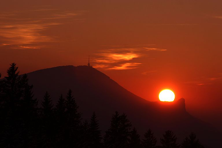 photo "Footbal running down the Mountain ;-)" tags: landscape, mountains