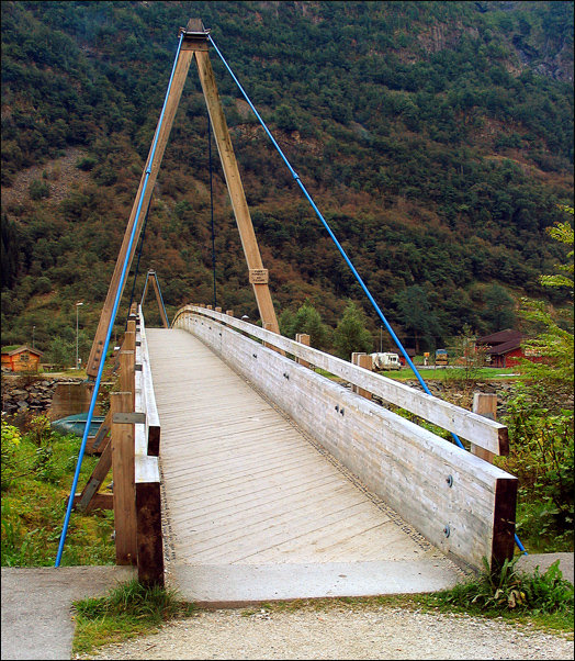 photo "Bridge" tags: landscape, autumn, mountains