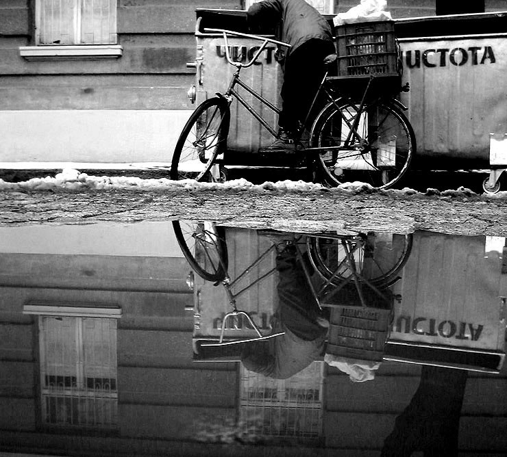 photo "reflektion" tags: black&white, misc., 