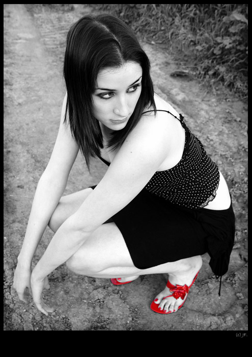 photo "en cuclillas" tags: glamour, black&white, 